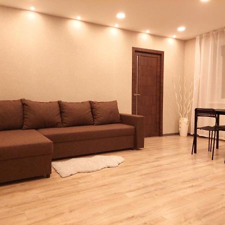 M14 Apartment Гулбене Экстерьер фото